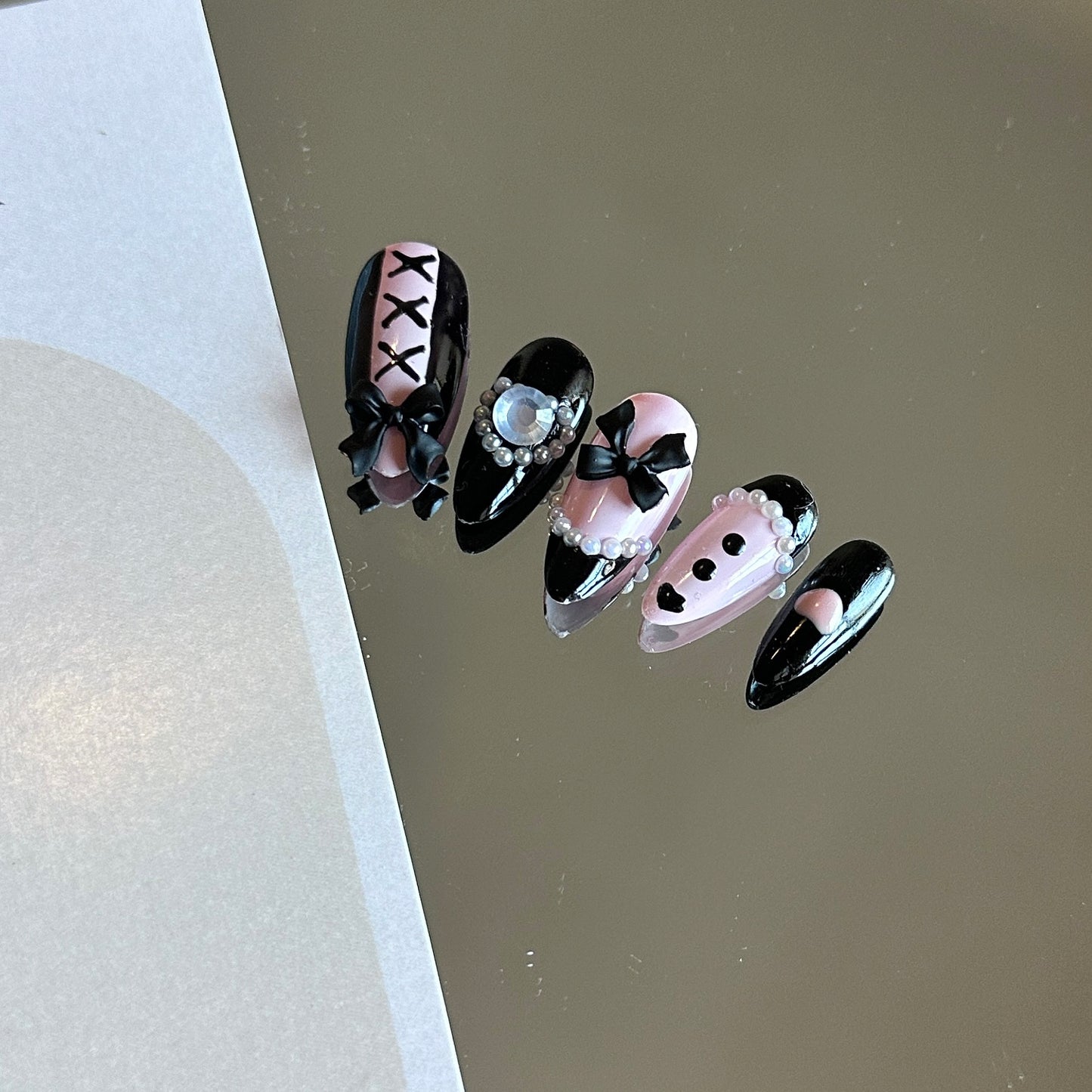 Black Pink Ribbons Nails (10 nails)
